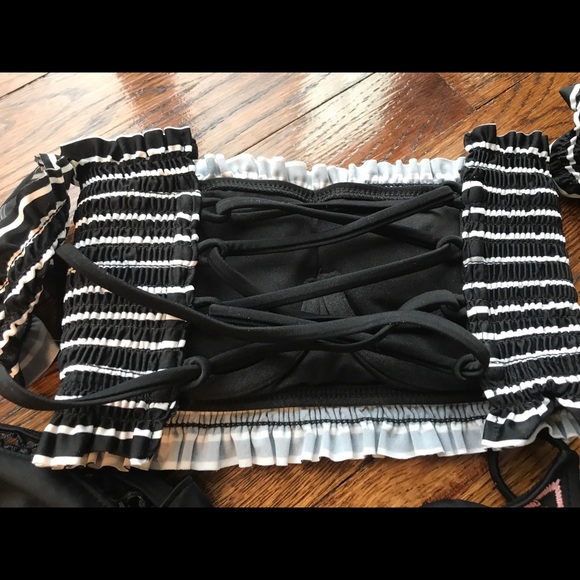 Pick Ur fav! Assorted bikini tops XS $5 each - Picture 6 of 8